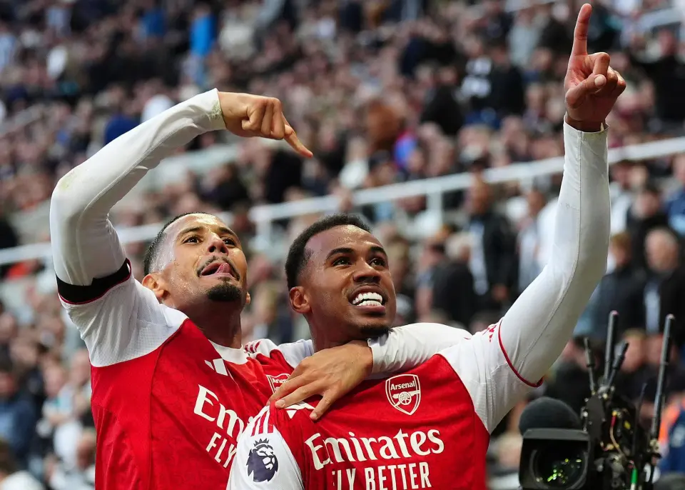 UFOOTBALL ARSENAL WIN