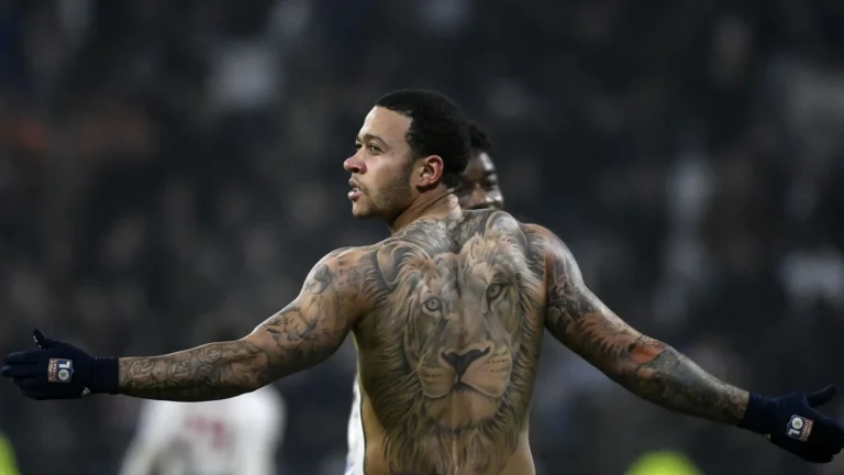 Depay surpasses Van Persie to become Netherlands’ all-time top scorer