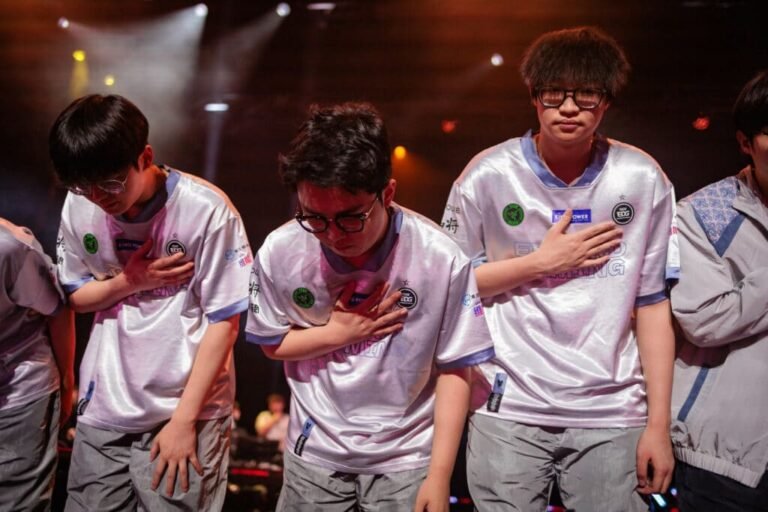 EDward Gaming at VALORANT Champions 2025