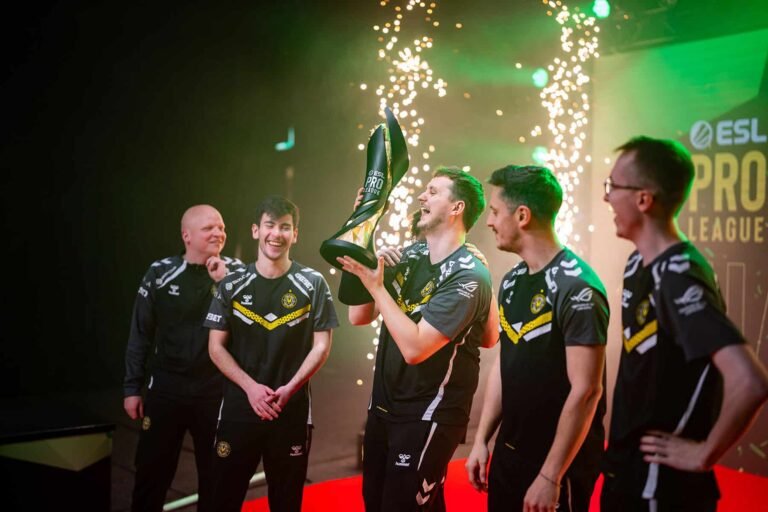 Image of Team Vitality Counter-Strike team lifting ESL Pro League trophy