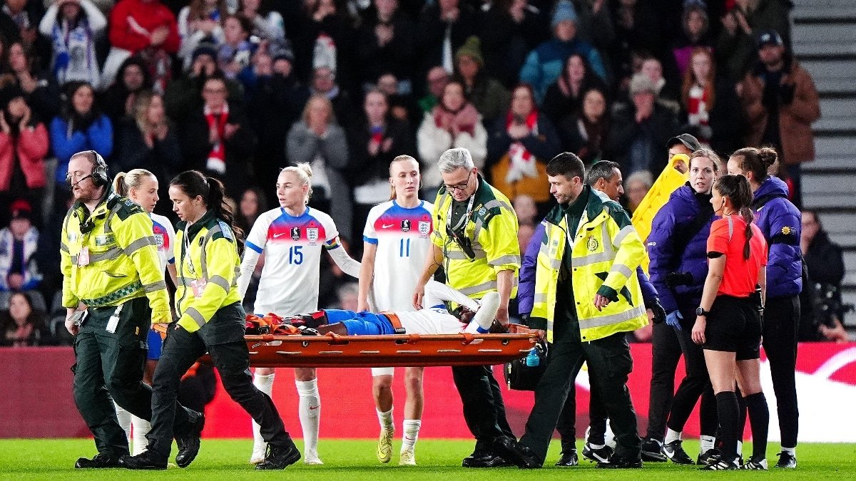 Agyemang stretchered off as injury overshadows England win over Australia