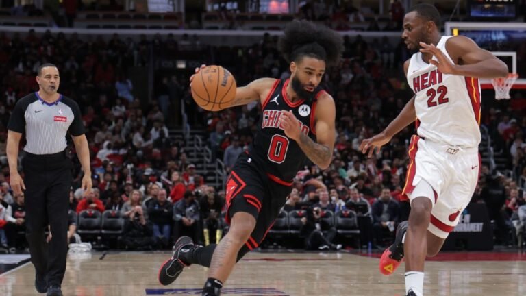 Bulls' Coby White out at least 2 more weeks with calf injury