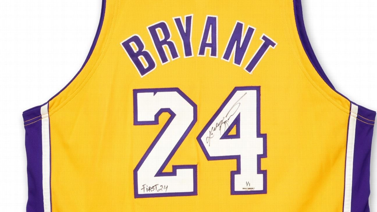First No. 24 jersey worn by Lakers' Kobe Bryant sells for $889K
