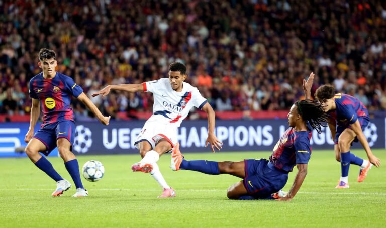 UFOOTBALL PSG 2-1 win at Barcelona