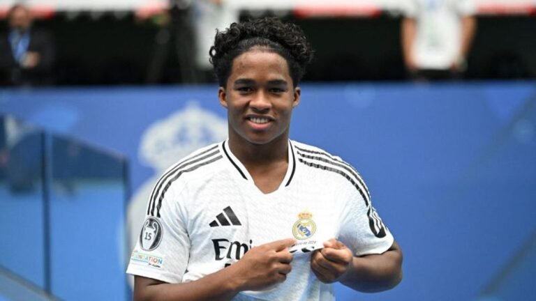 UFOOTBALL Endrick signs loan deal with Olympique Lyon