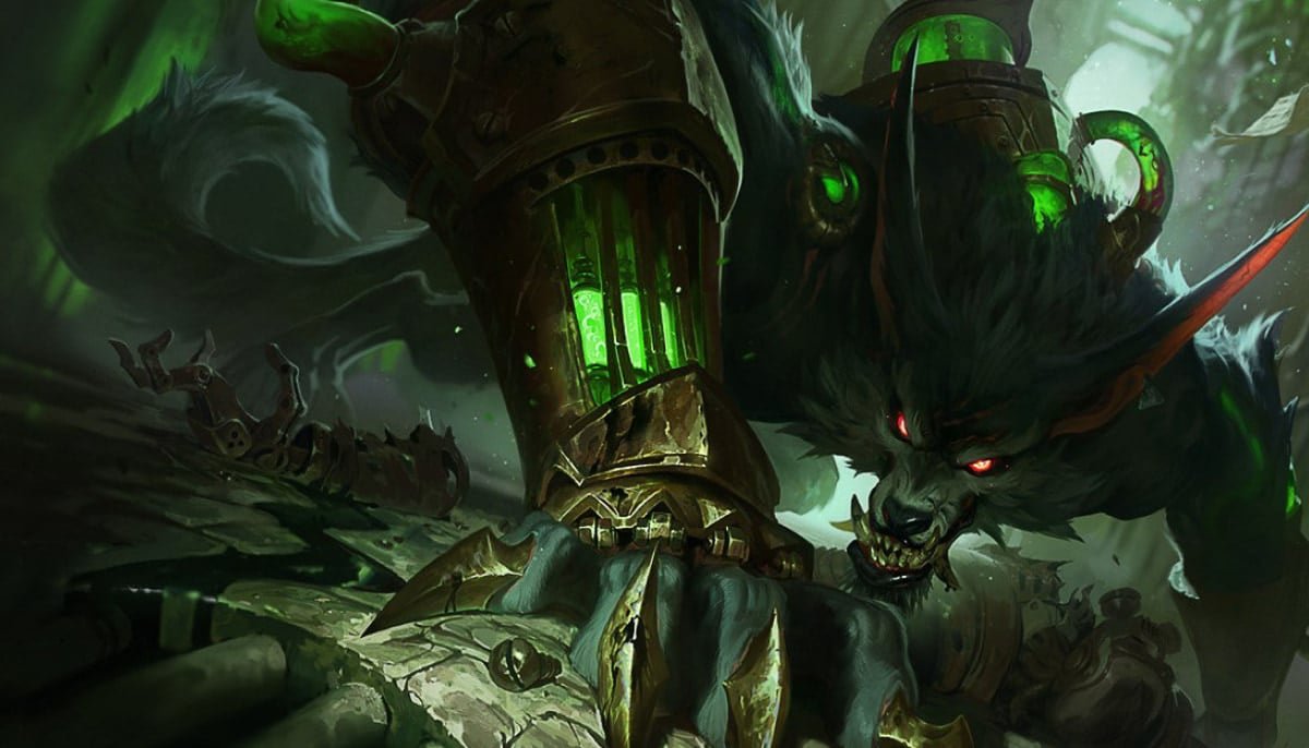 The image shows Warwick, a champion from the popular multiplayer online game League of Legends (LoL)