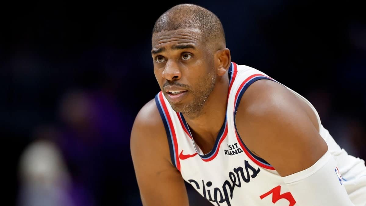 Chris Paul traded to Raptors in three-team deal