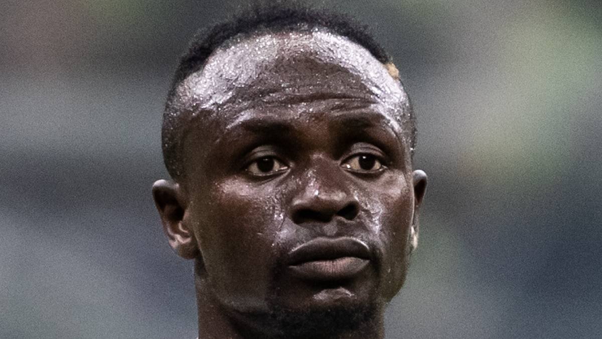 Sadio Mane stars again as home fans show banners in support of absent Cristiano Ronaldo