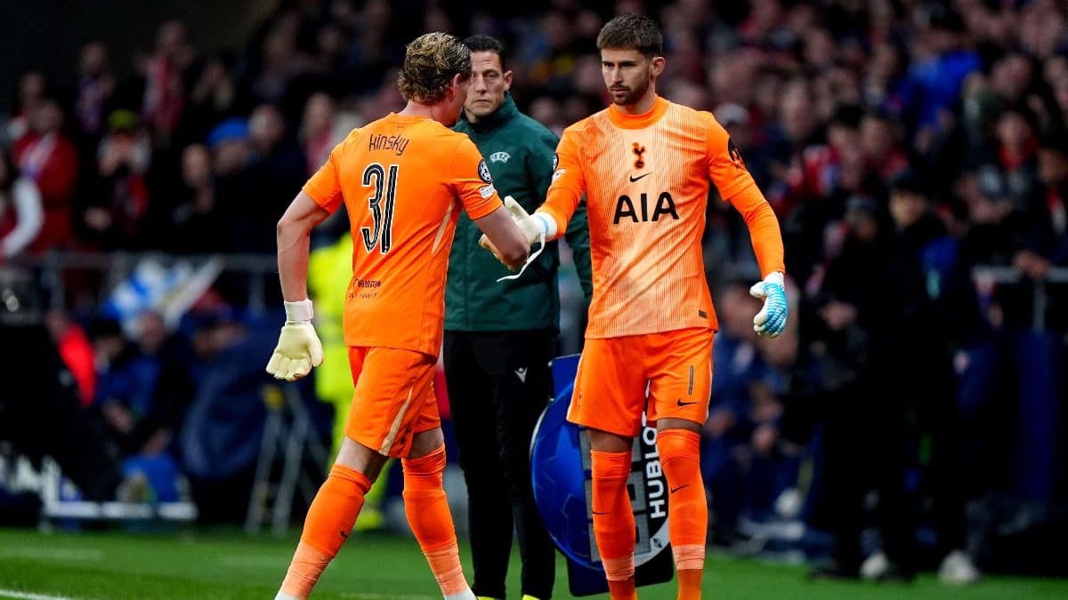 Kinsky brutally subbed off 15 minutes into Champions League debut after two howlers as Spurs go 4-1 down vs Atletico early on