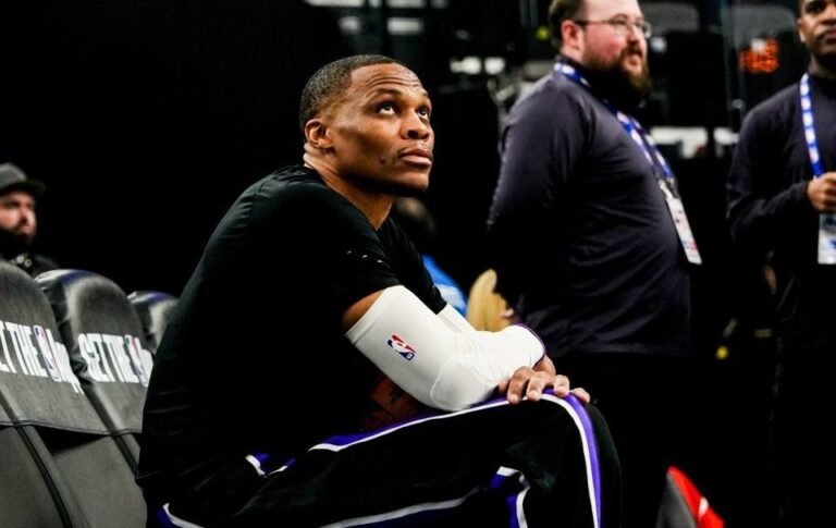 NBA evaluations Kings late-game mistake