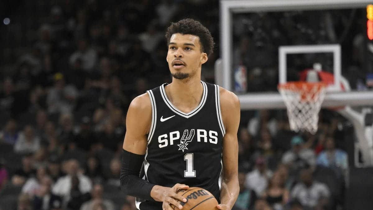 NBA results: Spurs vs Bucks, 76ers vs Hornets, Pistons vs Timberwolves, full standings