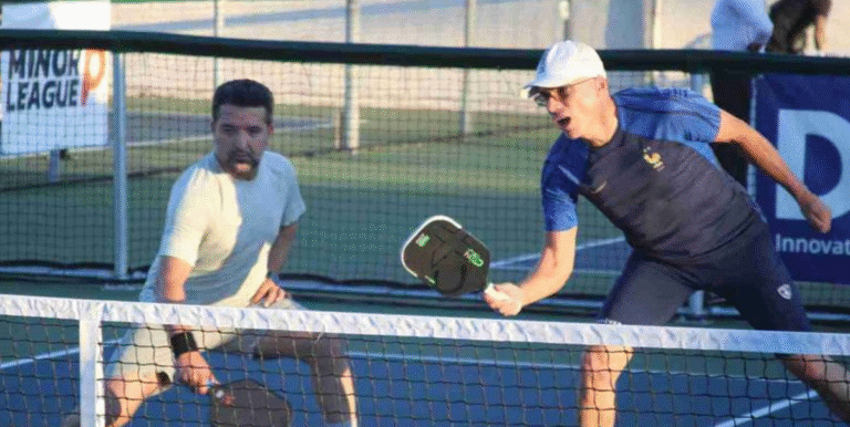 How to Poach Effectively in Pickleball – The Dink Pickleball