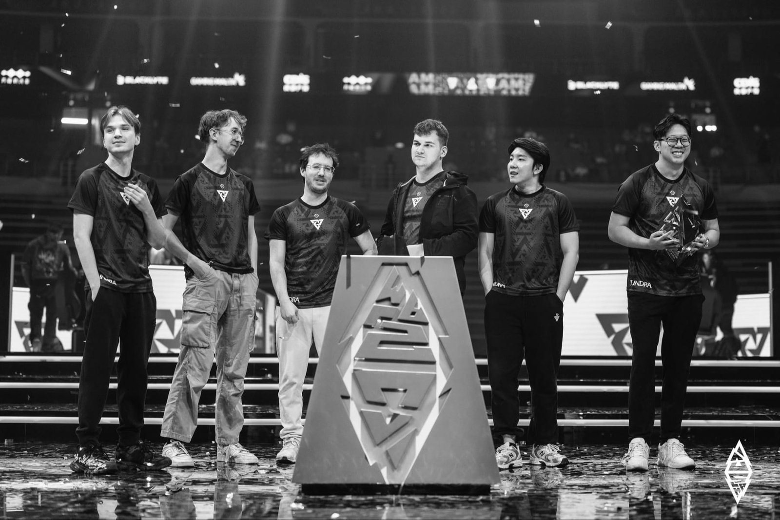 tundra esports leave dota 2
