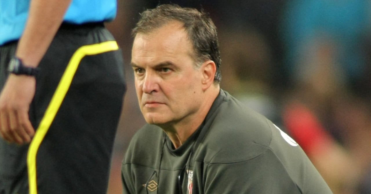 Uruguay v Spain: Commentary, updates, goals and stats with Bielsa's men on the brink of World Cup elimination