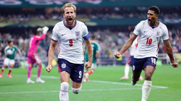 Bellingham Double Sends 10-Man England Past Mexico 3-2