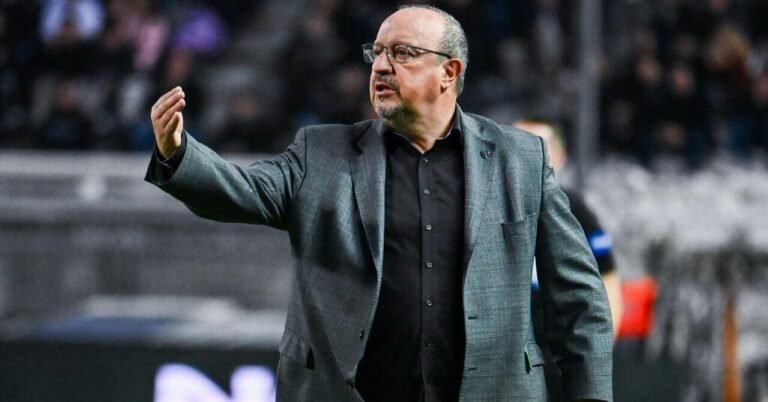 Benitez 'open to all the good countries' amid Scotland links