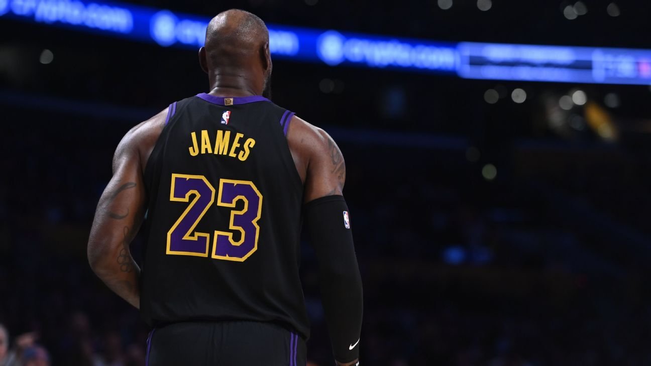 How LeBron James' addition subtracts from his and every other Sixers' fantasy basketball value