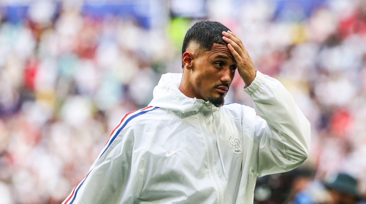 Saliba out for 'extended period' after back injury for France at World Cup
