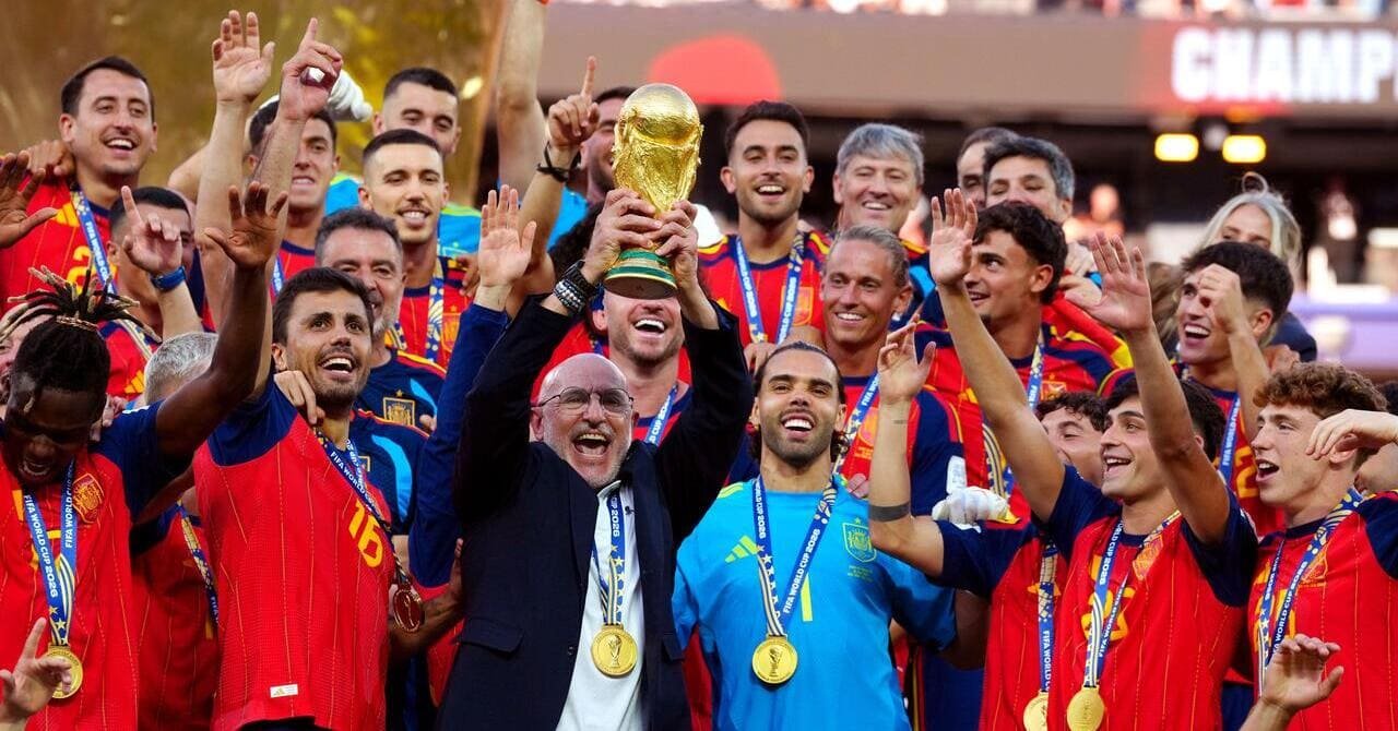 Spain boss De La Fuente slams 'unacceptable and intolerable' Argentina behaviour