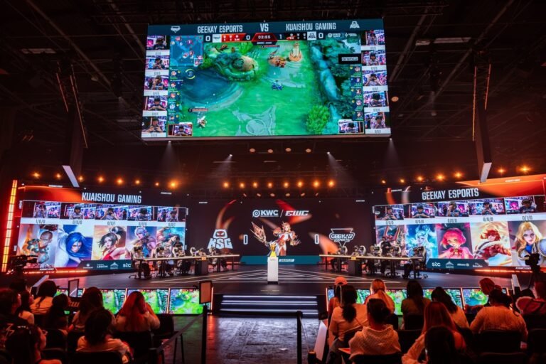 “Honor of Kings had its largest 12 months but”: As HoK grows exterior of China, the PC vs. cell MOBA conflict is heating up