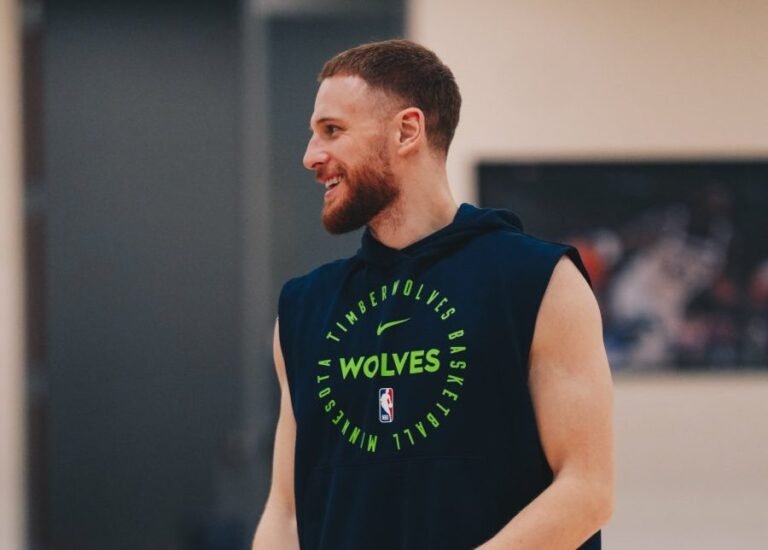 Timberwolves don’t have any plans to commerce Donte DiVincenzo