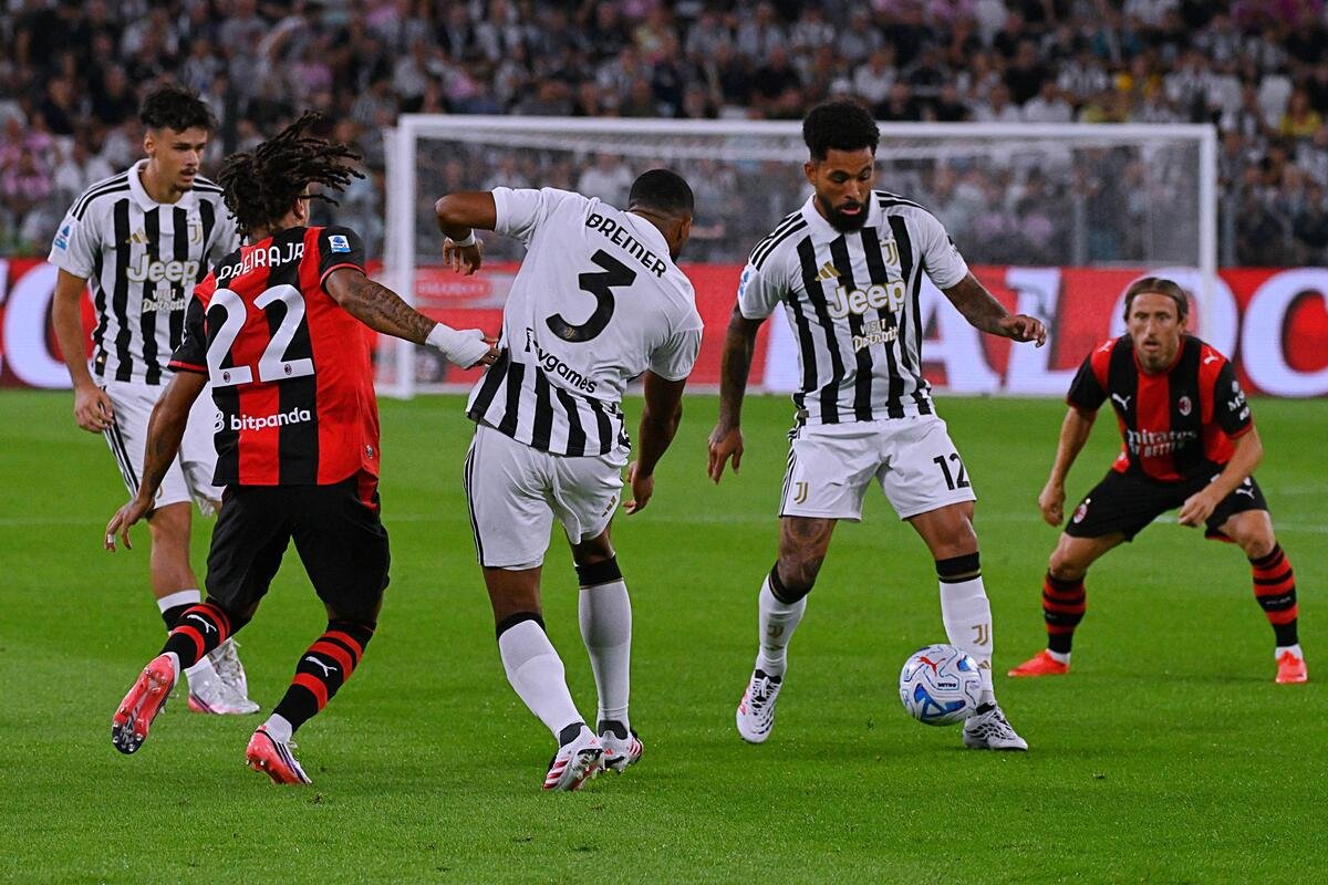 Juventus 1-1 AC Milan: Report, end result and objectives as hosts rescue level in added time
