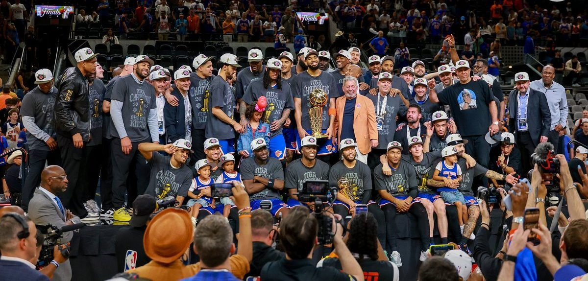 Knicks enter camp with closing roster choices