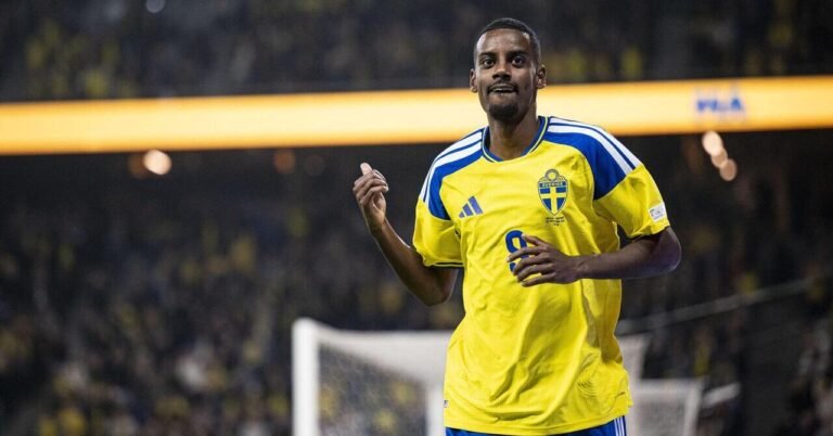 Liverpool have doubts over Isak and Gakpo earlier than Man Metropolis conflict