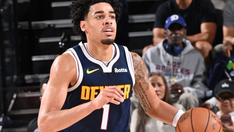 Strawther out indefinitely with knee sprain, Nuggets say