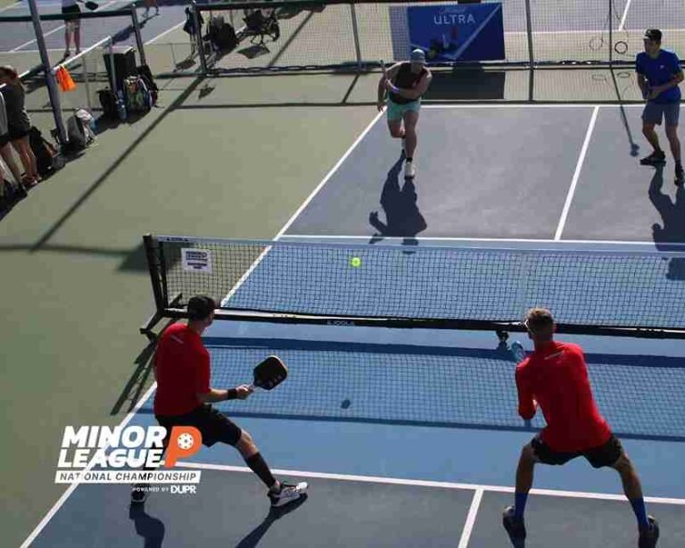 Concentrating on the Center in Pickleball: A Doubles Technique – The Dink Pickleball